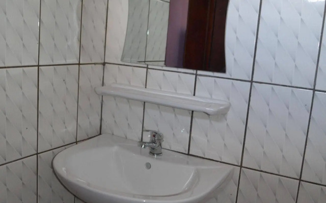 Hotel Pentagone
