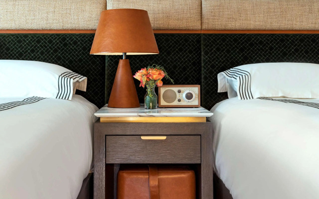 Отель The Tess, Autograph Collection