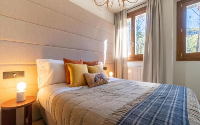 Unique stonehouse in Benasque near centre