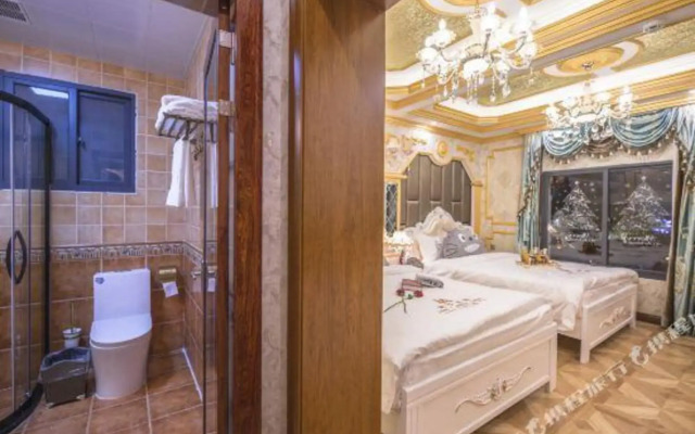 Haihua Holiday House