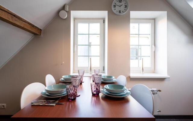 R43 apartment