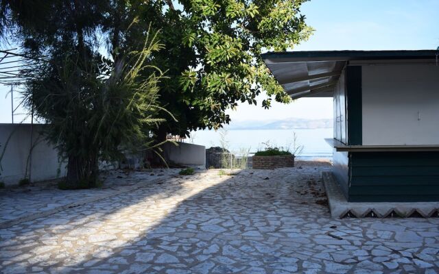 Akti Panela Beach Hotel