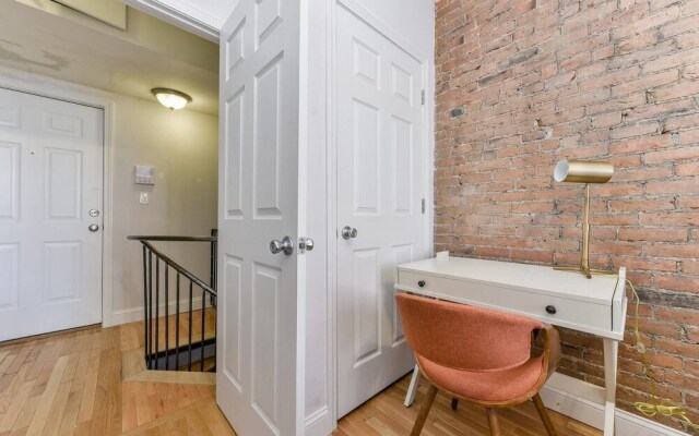 Beautiful 2br/2ba in South End by Domio