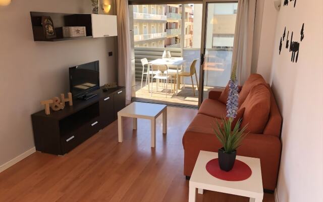 T&H Llevant Family Apartment