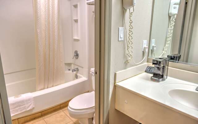 Days Inn by Wyndham Harriman