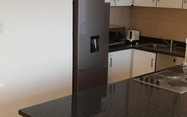 904 Tenbury Beach Apartment