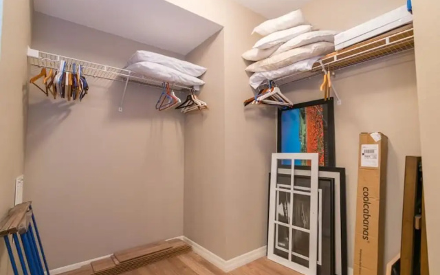 Cove at Sandy Pointe Unit 210