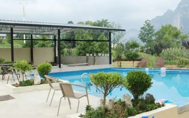 Lichen Four Seasons – Pool – Enshi Prefecture