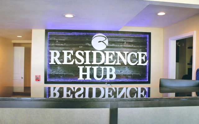 Residence Hub Inn & Suites
