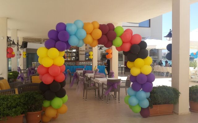 Ladies Beach Suit Otel