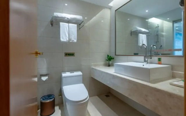 Vienna Hotel (Yizhou Sankeshu)