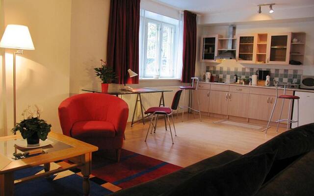 Wilde Guest Apartment Ülikooli 3