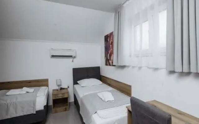 Rooms Gat