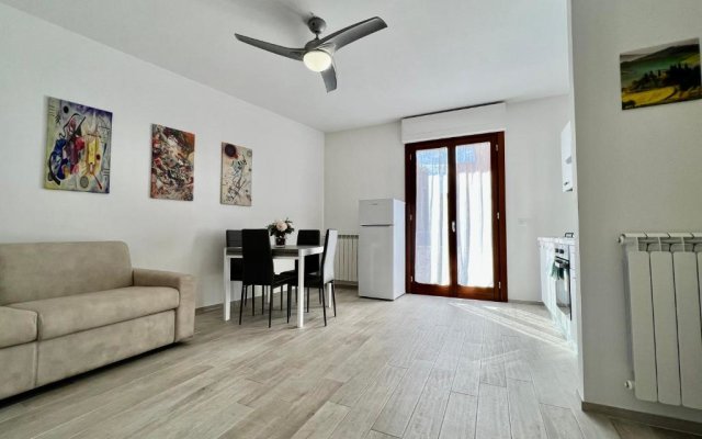 Diamond Apartment - Beautiful apartment with double bed and sofa bed-Diamond Apartment