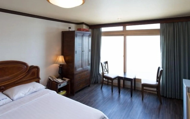 Benikea San & Bada Hotel Resort