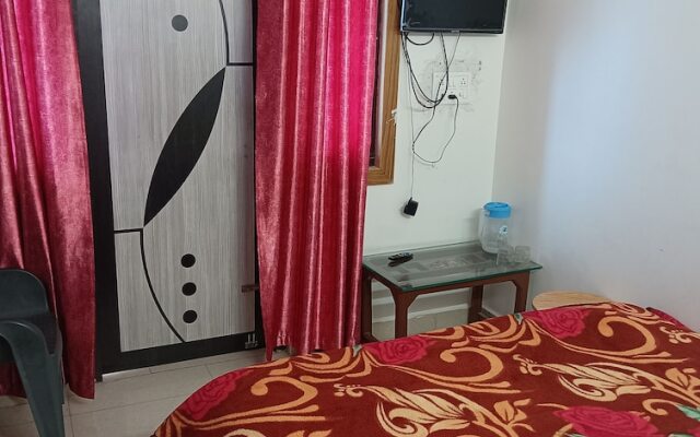 Shadhna Holiday Homes