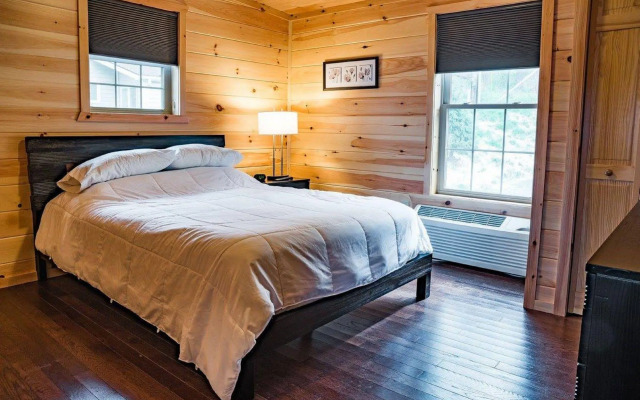 Single Island Shores