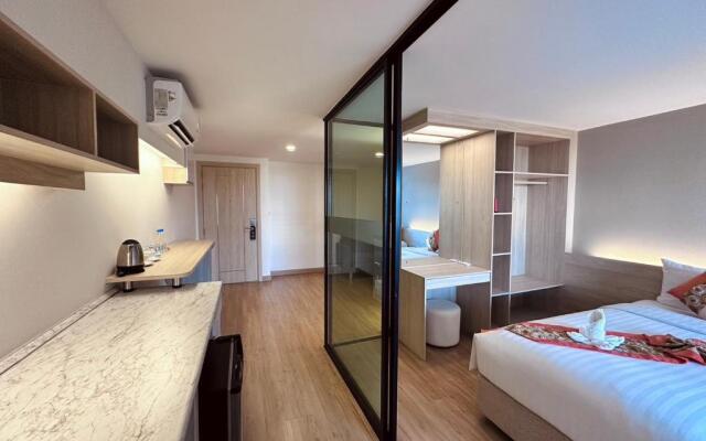 O2 Luxury Hotel