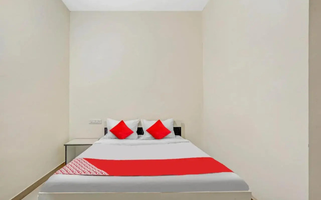 OYO Flagship 703044 Gn Nelli Rooms