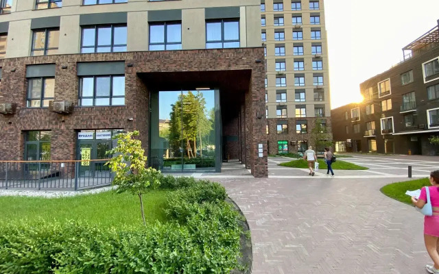 Moon72 (Мун72) на улице Московский тракт