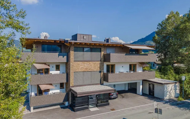 Penthouse With Roof Terrace and Stunning View