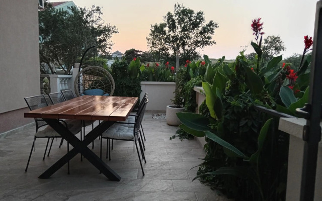 Seaview Holiday Apartments, Ventura Nin