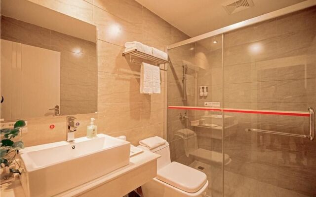 Sper 8 Hotel