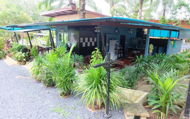 Palmthien Pool Villa Aonang