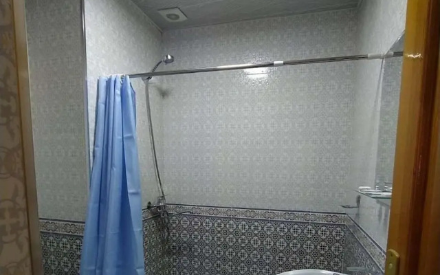Sharq plaza