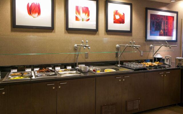 Cambria hotel & suites Indianapolis Airport