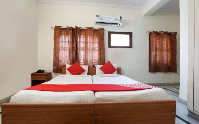 OYO 1074 Valley View Apartments