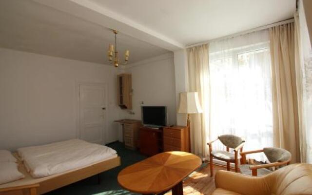 Dom wypoczynkowy Szarotka&Krokus