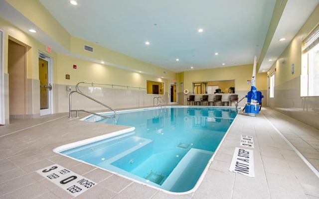 Quality Inn & Suites Glenmont - Albany South