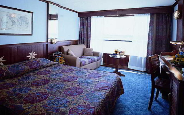 Magic Nile Cruiser Boat Hotel