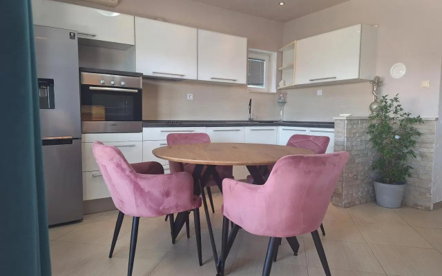 Apartments Milena