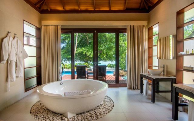 Hilton Seychelles Labriz Resort & Spa