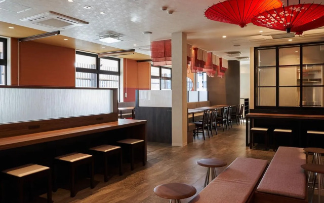 Henna Hotel Komatsu Ekimae