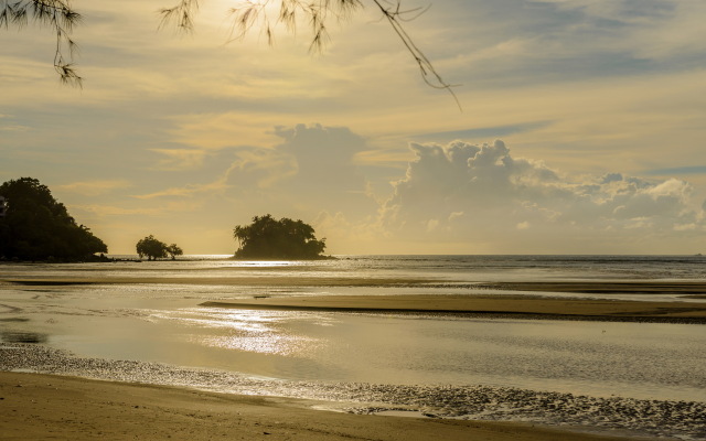 L'esprit de Naiyang Beach Resort