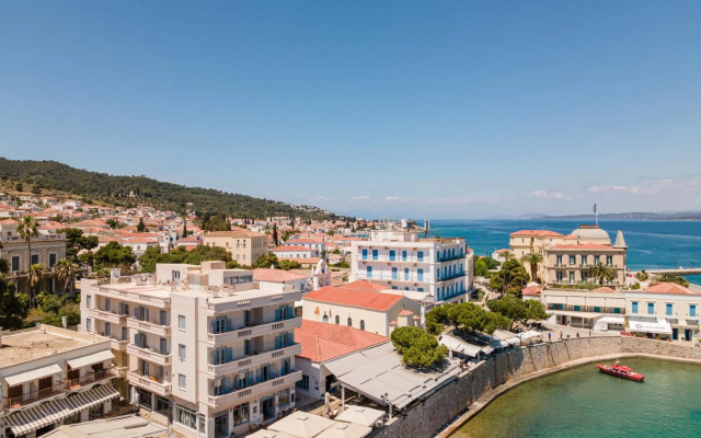 Hotel Roumani