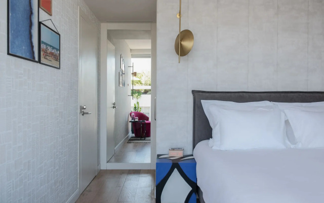 Ink Hotel