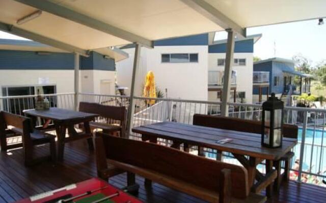 Emus Beach Resort