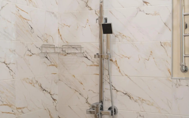 LetoApart (LetoApart) on Iskra street 66/9 building 1