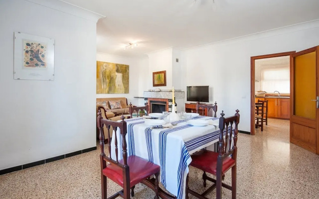 Miloca in Muro With 3 Bedrooms and 2 Bathrooms