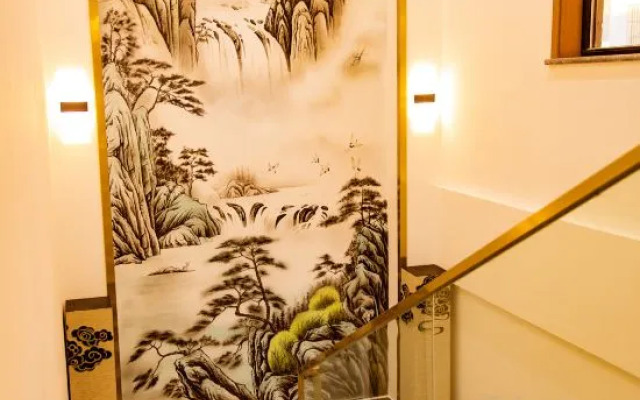 Beijing Income-generating Hotel