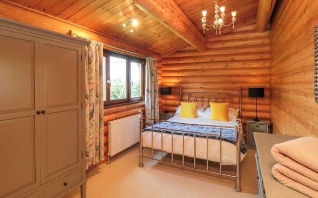 Endeavour Lodge 4