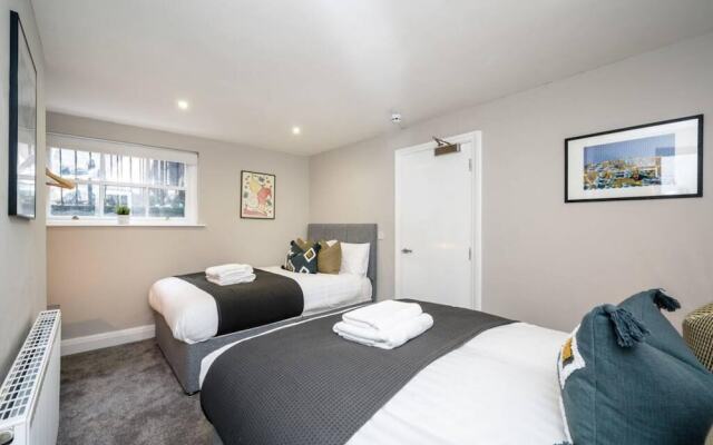 Host Apartments Picasso s Place I