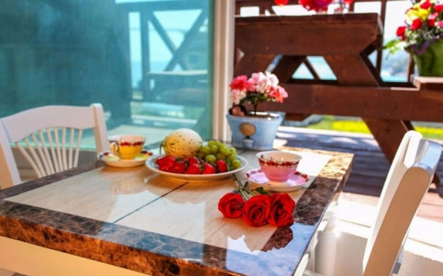 Geojedo White Pension