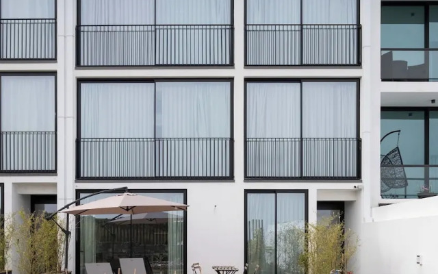 Mónaco Suites & Garden