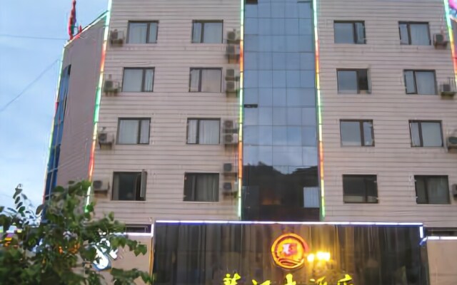 Wenxian Longjiang Hotel
