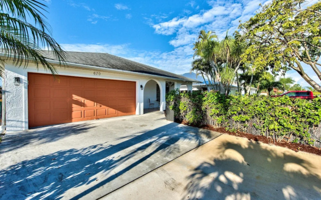 Milano Vacation Rental: Newly Renovated 3-BR Home with Private Pool, Hot Tub, and Pet-Friendly Front Yard. Minutes from Vanderbilt Beach